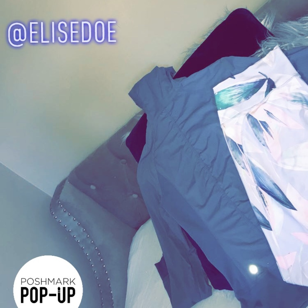 Dusty blue lululemon jacket